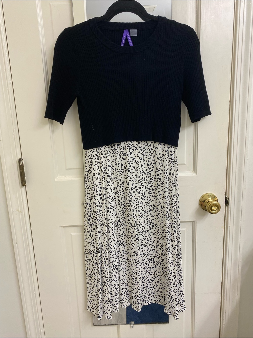 Seraphine Black Knit Top with White Speckled Midi Skirt for Breastfeeding